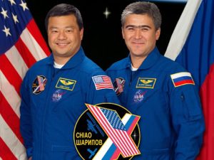 L’astronauta russo Sharipov crede agli alieni e afferma che gli astronauti sulla Luna non erano soli